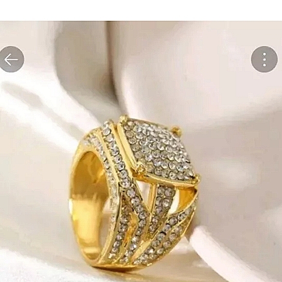 Iced out gold plated Men's silver ring size 8 hip-hop Bling - Picture 3 of 4